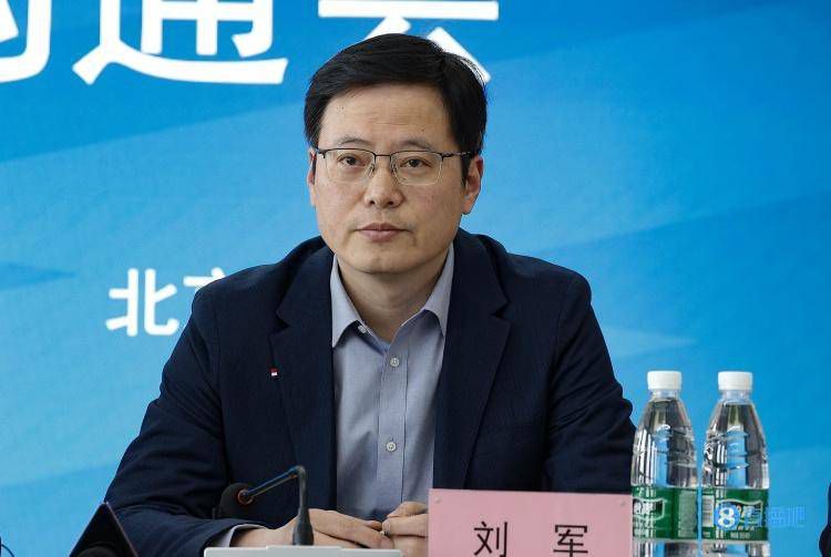 练歌厅：火辣的女人们