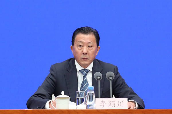 我邻居的老婆/欲乱决胜点