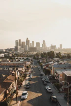 Discover essential travel tips for visiting Los Angeles, including the best time to visit, cost-saving strategies, transportation options, and top attractions in the City of Angels.